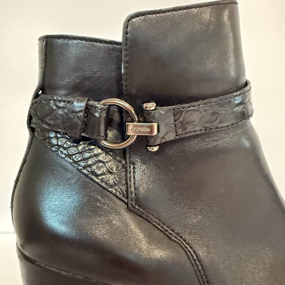 Coach Paulina Black Leather Ankle Boots Embossed Snake Belt Booties Size 9 B - Picture 1 of 12